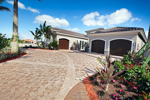 Professional Driveway Pavers in Wollochet, WA